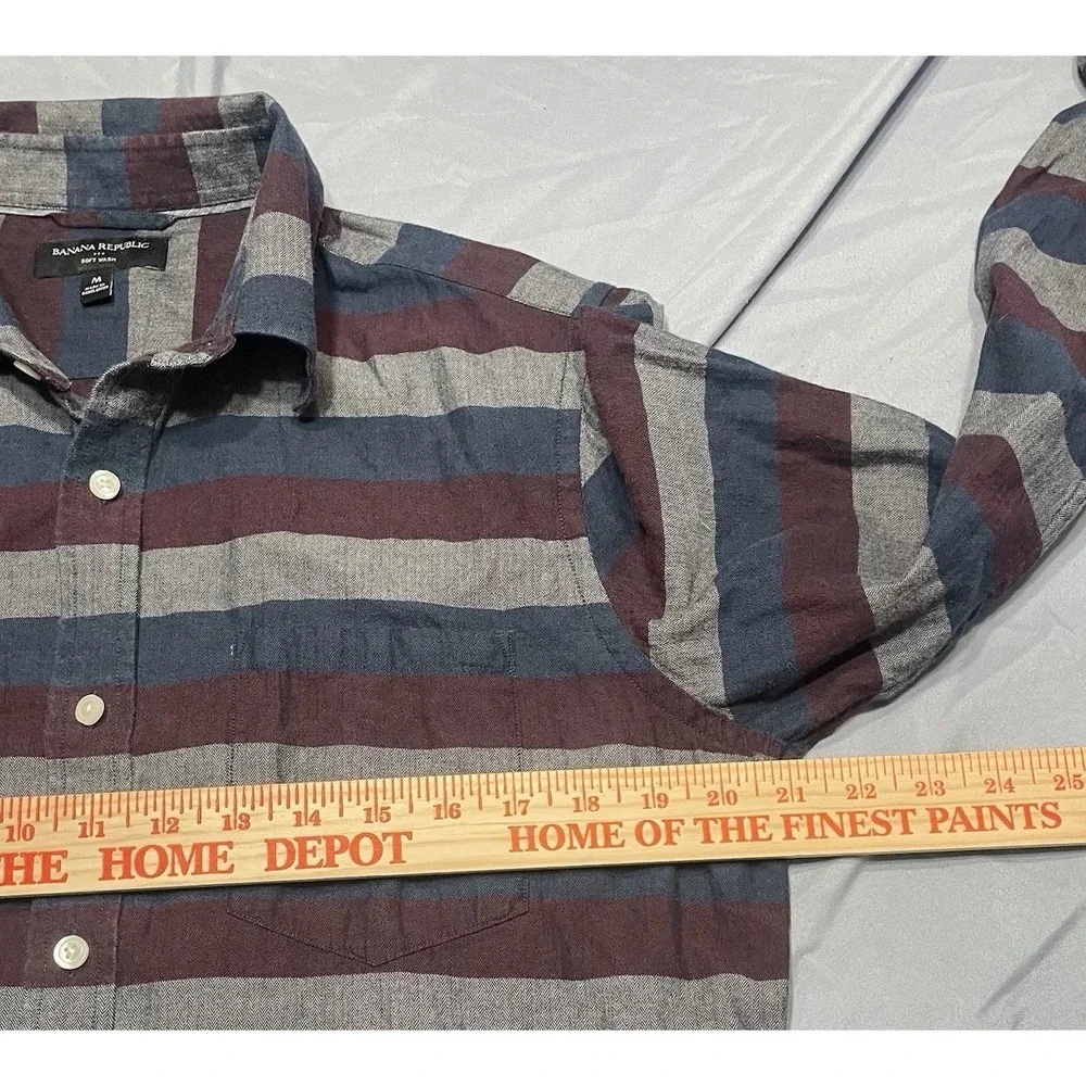 Banana Republic Soft Wash Striped Shirt‎ Size Medium